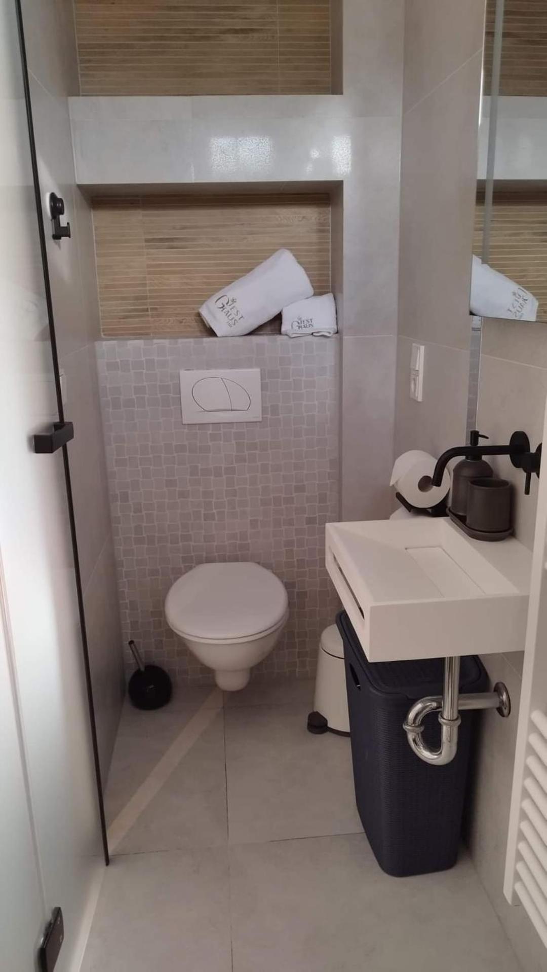 Guesthaus 1 Apartment Dudelange Phòng bức ảnh